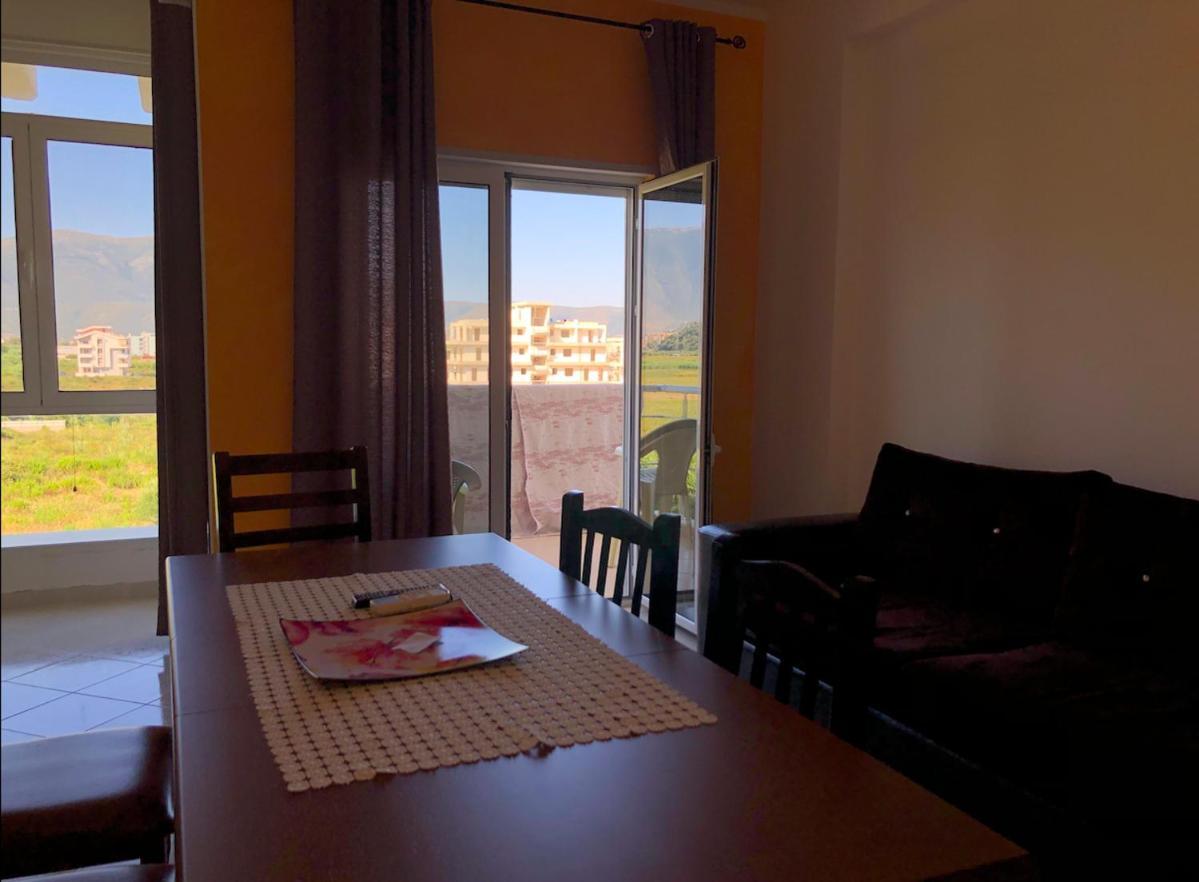 Rainbow Holiday Apartments Vlorë 外观 照片