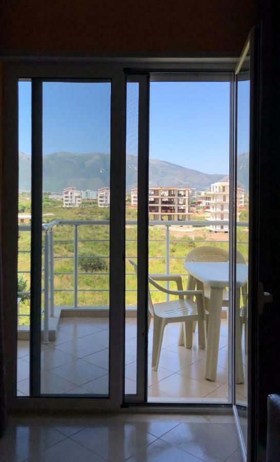 Rainbow Holiday Apartments Vlorë 外观 照片